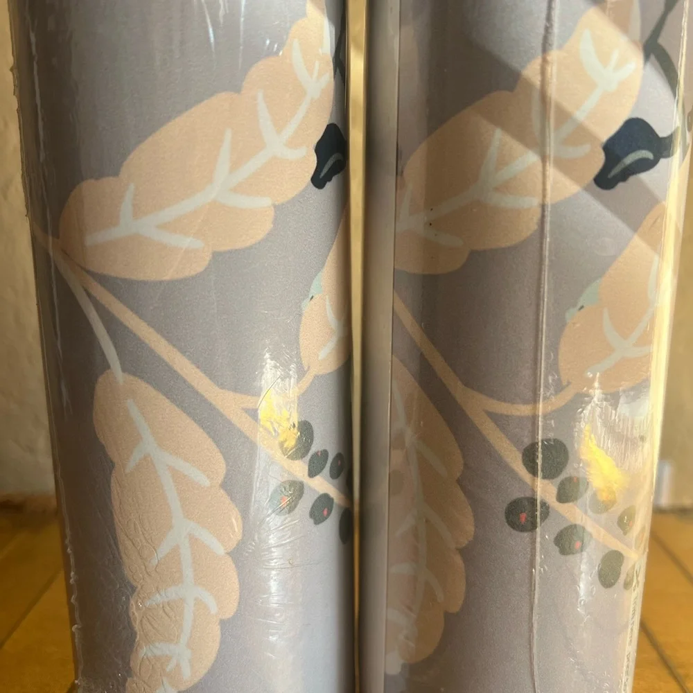 Milton and King wallpaper and fabric company birds of paradise new x2
